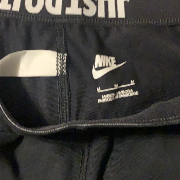 Nike Set - Picture 5 of 5